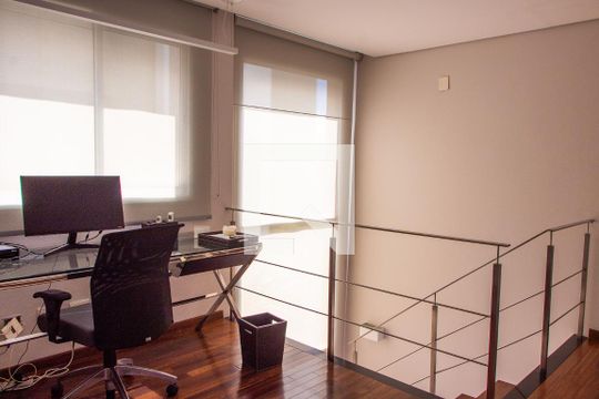 ESCRITÓRIO PISO SUPERIOR de casa de condomínio à venda com 2 quartos, 240m² em Parque Taquaral, Campinas