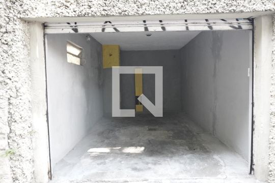 Garagem de casa à venda com 3 quartos, 110m² em Nossa Senhora do O, São Paulo