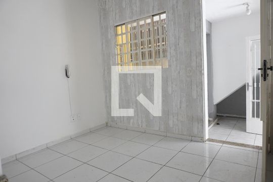 Sala de casa à venda com 3 quartos, 110m² em Nossa Senhora do O, São Paulo