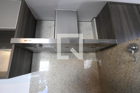 Cozinha de apartamento para alugar com 2 quartos, 78m² em Jardim Goiás, Goiânia
