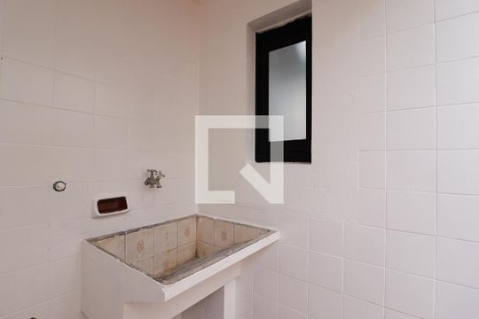 Área de Serviço de casa para alugar com 2 quartos, 60m² em Jardim São Paulo(zona Norte), São Paulo
