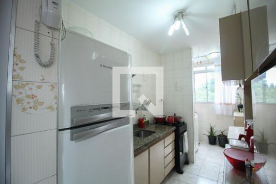 Cozinha de apartamento para alugar com 2 quartos, 59m² em Brás, São Paulo