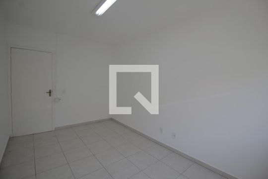 Quarto 1 de casa de condomínio à venda com 2 quartos, 60m² em Niterói, Canoas