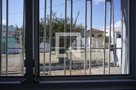 Quarto 2 - Vista de casa à venda com 3 quartos, 167m² em Jardim Itu, Porto Alegre
