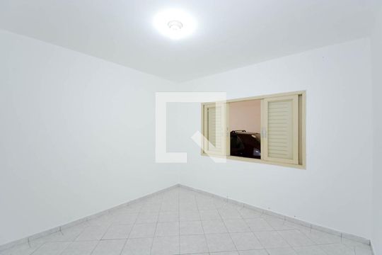 Quarto 2 de casa à venda com 2 quartos, 130m² em Cidade Maia, Guarulhos