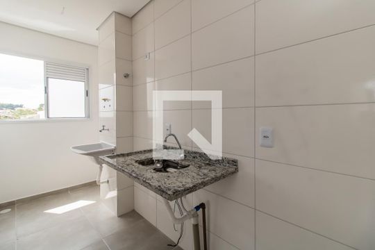 Apartamento à venda com 2 quartos, 35m² em Vila Lucia, São Paulo