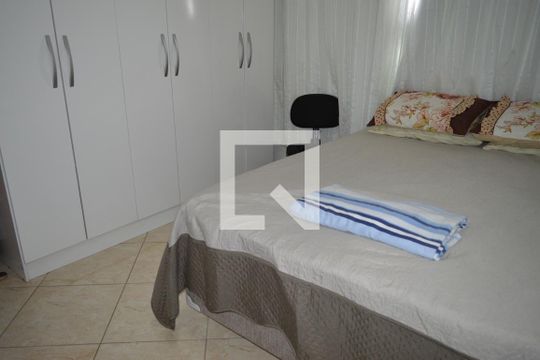 Quarto  de apartamento para alugar com 2 quartos, 61m² em Chácara Contagem, Contagem