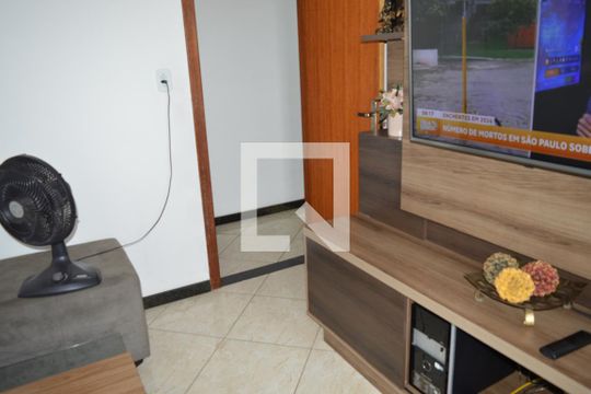 Quarto de apartamento para alugar com 2 quartos, 65m² em Chácara Contagem, Contagem