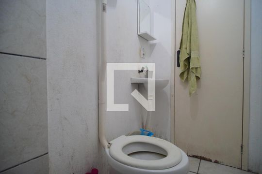 Banheiro 4 de casa à venda com 6 quartos, 160m² em Feitoria Seller, São Leopoldo