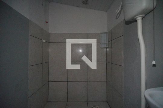 Banheiro 2 de casa à venda com 6 quartos, 160m² em Feitoria Seller, São Leopoldo