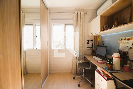 Quarto 2 de apartamento para alugar com 3 quartos, 76m² em Marechal Rondon, Canoas