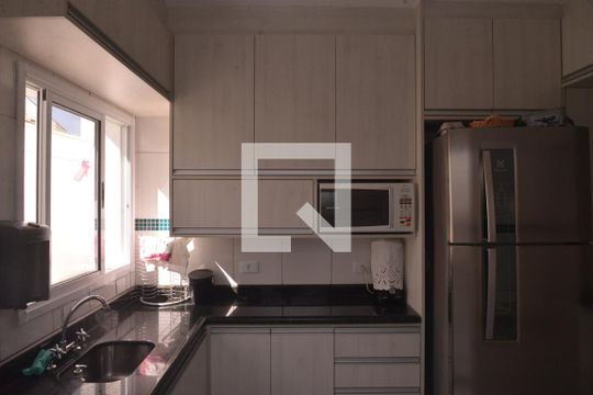 Cozinha de apartamento à venda com 3 quartos, 80m² em Campestre, Santo André