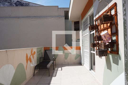 Varanda de casa à venda com 3 quartos, 278m² em Sumaré, São Paulo