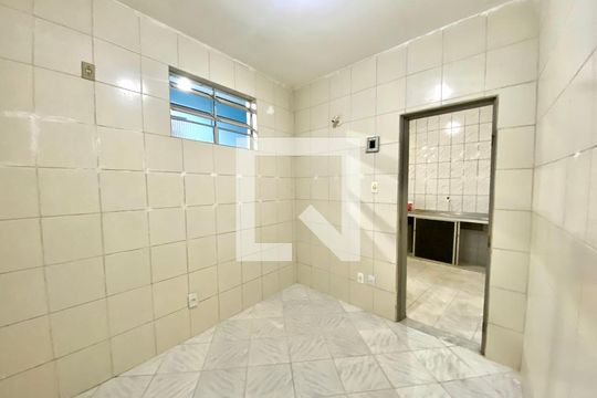 Quarto 3 de casa para alugar com 3 quartos, 89m² em Pau Miúdo, Salvador