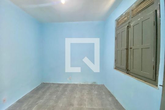 Quarto 1 de casa para alugar com 3 quartos, 89m² em Pau Miúdo, Salvador