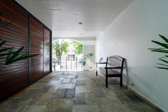 Hall Social de apartamento à venda com 3 quartos, 220m² em Santo Amaro, São Paulo