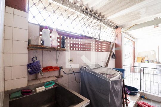 Área de Serviço de casa à venda com 2 quartos, 238m² em Água Fria, São Paulo