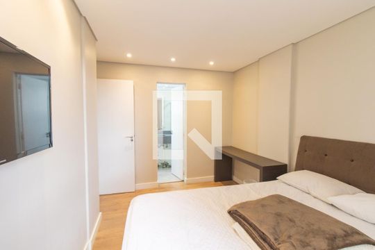 Quarto 3 Suite de apartamento para alugar com 3 quartos, 70m² em Portão, Curitiba
