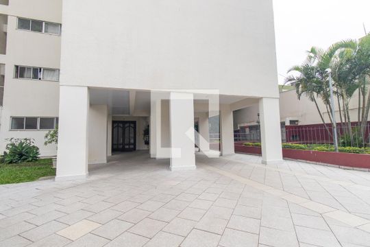 Fachada de apartamento para alugar com 3 quartos, 70m² em Portão, Curitiba