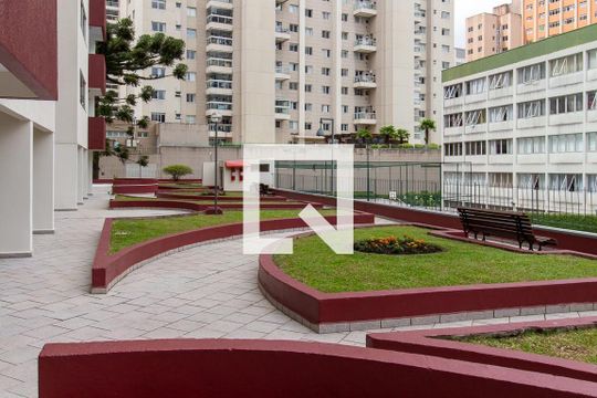 Área comum de apartamento para alugar com 3 quartos, 70m² em Portão, Curitiba