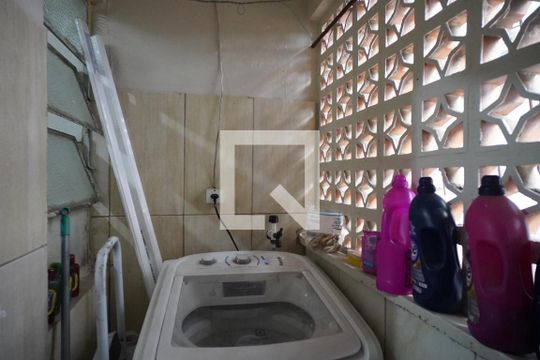 Área de Serviço de apartamento à venda com 2 quartos, 51m² em Rubem Berta, Porto Alegre
