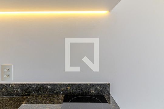 Cozinha de kitnet/studio para alugar com 1 quarto, 27m² em Centro, São Paulo