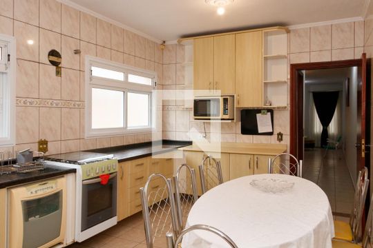 Cozinha de casa à venda com 4 quartos, 262m² em Vila Mazzei, São Paulo