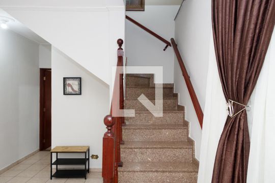 Sala de casa à venda com 4 quartos, 262m² em Vila Mazzei, São Paulo