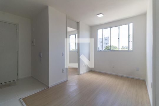 Sala de apartamento para alugar com 2 quartos, 35m² em Saúde, São Paulo