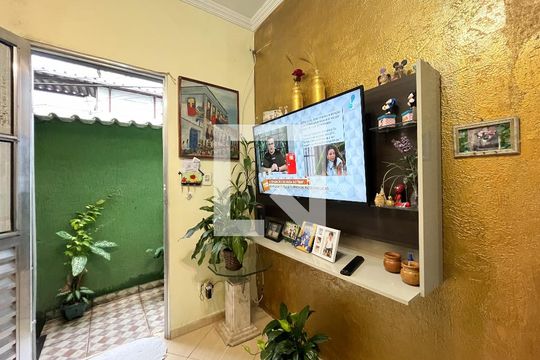 Sala 1 de casa à venda com 4 quartos, 127m² em Vila do Encontro, São Paulo