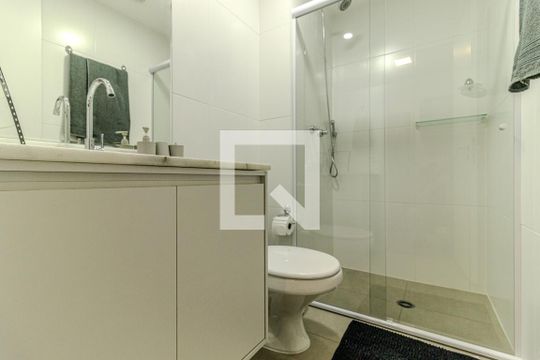 Banheiro de kitnet/studio à venda com 1 quarto, 30m² em Vila Buarque, São Paulo