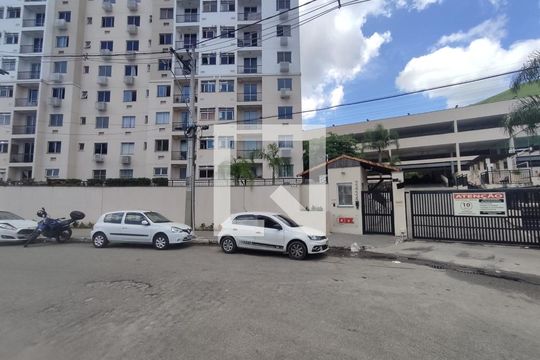 Fachada de apartamento para alugar com 2 quartos, 48m² em Covanca, São Gonçalo
