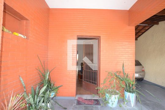 Varanda da Sala de casa à venda com 3 quartos, 137m² em Cordovil, Rio de Janeiro