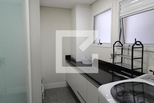 Área de Serviço de apartamento para alugar com 3 quartos, 110m² em Indianópolis, São Paulo
