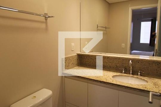 Banheiro da Suíte de apartamento para alugar com 3 quartos, 110m² em Indianópolis, São Paulo