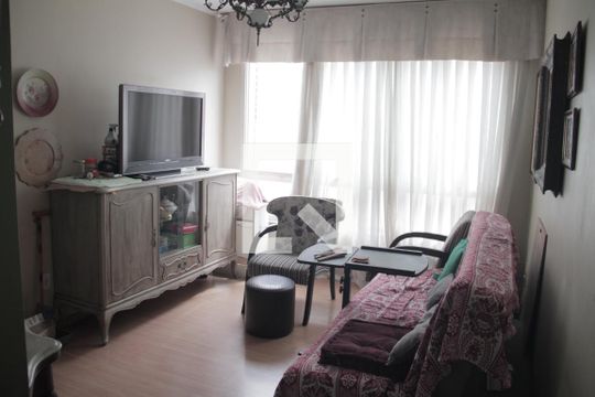 Apartamento à venda com 2 quartos, 70m² em Menino Deus, Porto Alegre