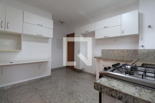 Cozinha de apartamento à venda com 3 quartos, 110m² em Jardim, Santo André