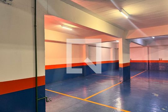 Garagem de apartamento à venda com 3 quartos, 110m² em Jardim, Santo André