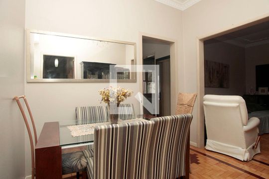 Sala de Jantar de apartamento à venda com 2 quartos, 98m² em São Geraldo, Porto Alegre