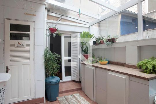 Área de Serviço / Pátio Churrasqueira de apartamento à venda com 2 quartos, 98m² em São Geraldo, Porto Alegre