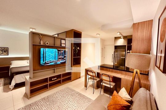Sala de kitnet/studio à venda com 1 quarto, 44m² em Vila Itapura, Campinas