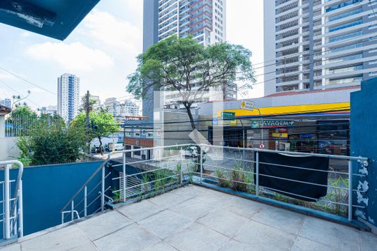 Varanda de casa à venda com 3 quartos, 210m² em Perdizes, São Paulo