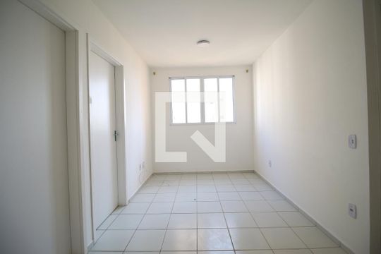 Sala de apartamento para alugar com 2 quartos, 45m² em Parque São Lourenço, São Paulo