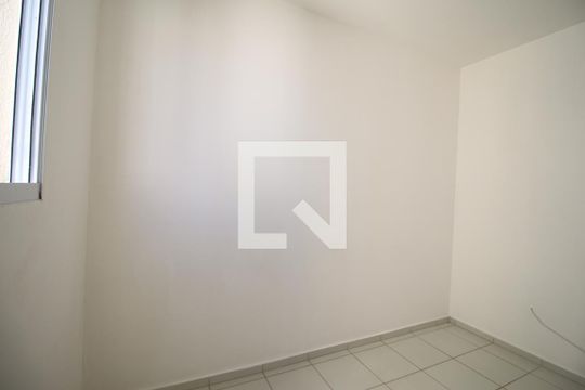 Quarto 1 de apartamento para alugar com 2 quartos, 45m² em Parque São Lourenço, São Paulo