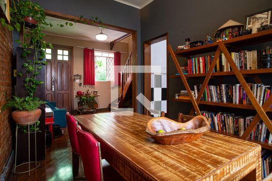 Casa à venda com 2 quartos, 232m² em Bela Vista, São Paulo
