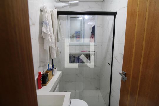Banheiro de apartamento à venda com 2 quartos, 42m² em Vila Nilo, São Paulo