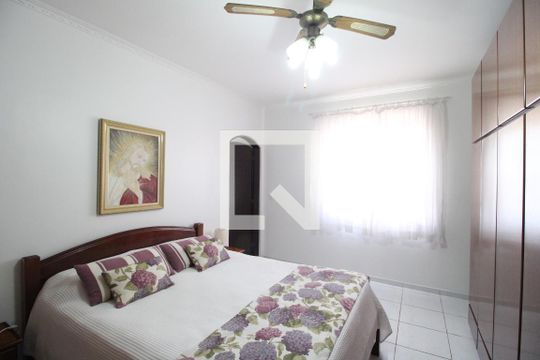 Quarto Suíte 1  de casa à venda com 4 quartos, 202m² em Vila Marieta, São Paulo