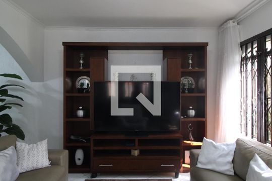 Sala de casa à venda com 4 quartos, 202m² em Vila Marieta, São Paulo