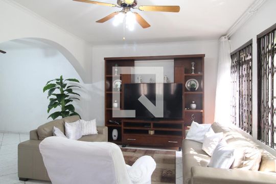 Sala de casa à venda com 4 quartos, 202m² em Vila Marieta, São Paulo