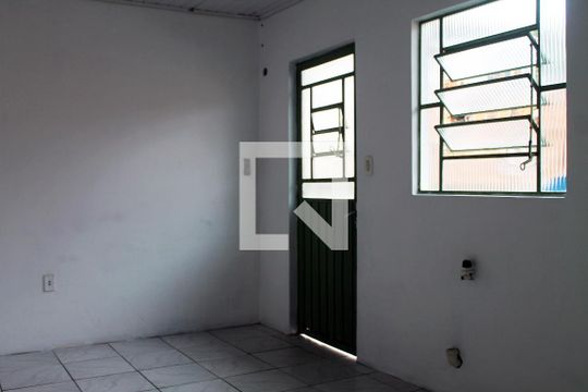 Apartamento para alugar com 1 quarto, 30m² em Vicentina, São Leopoldo